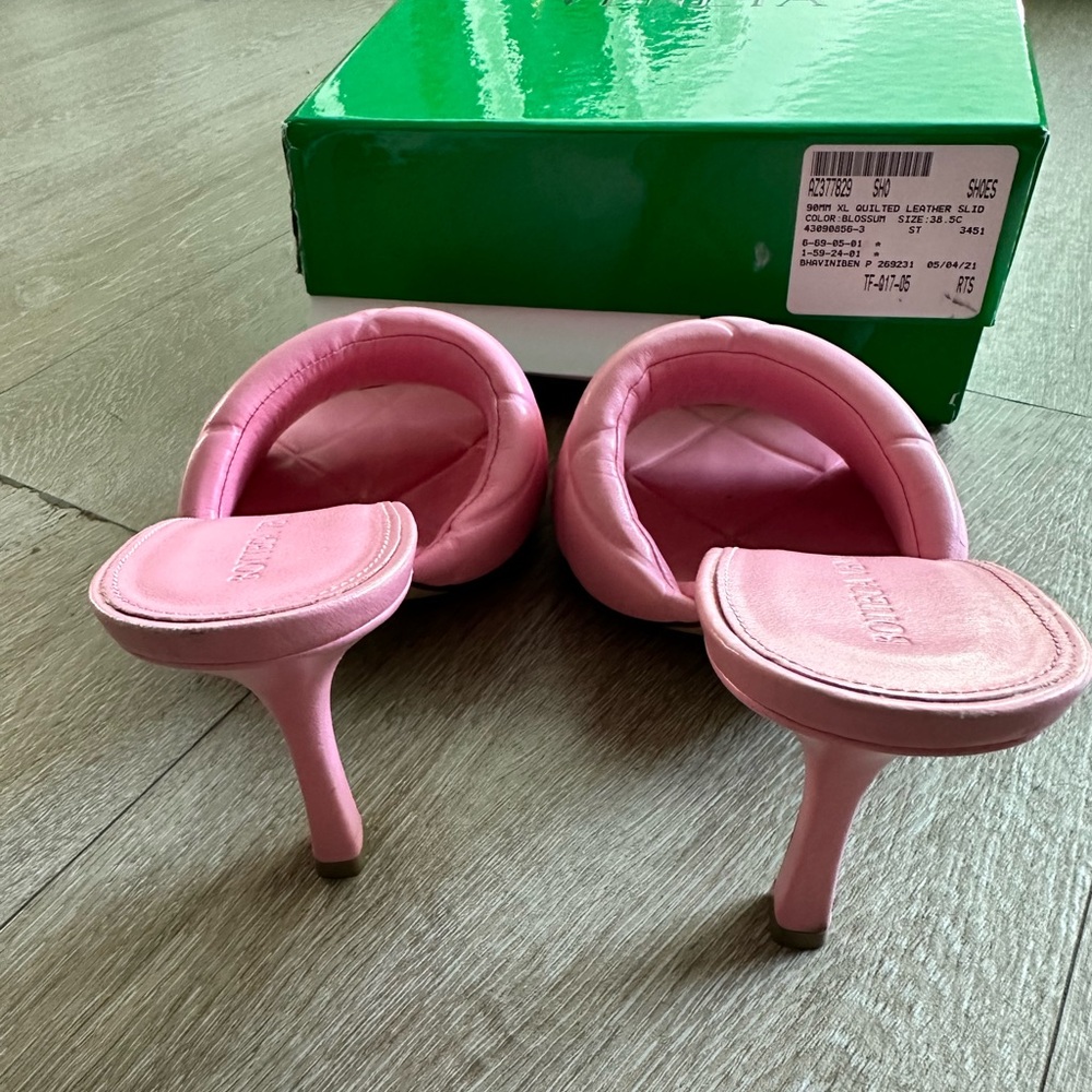 Bottega Veneta Pink Quilted Leather Slides